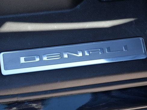 Used 2023 GMC Yukon Denali w/ Max Trailering Package AWD/4WD image 30