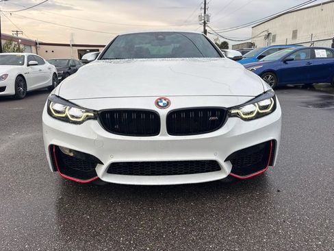 Used 2018 BMW M4 Convertible RWD image 8