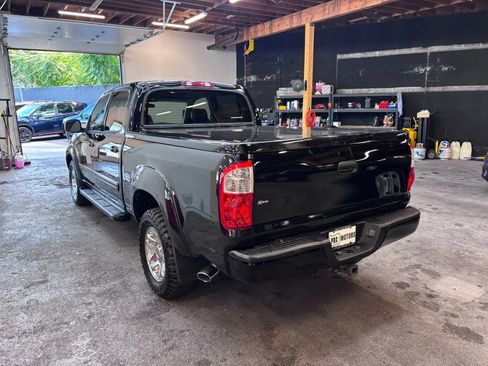 Used 2006 Toyota Tundra Limited RWD image 5