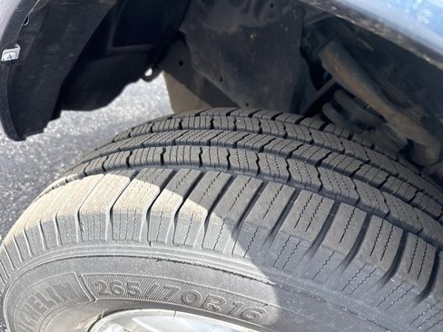 Used 2007 Toyota Sequoia SR5 AWD/4WD image 11