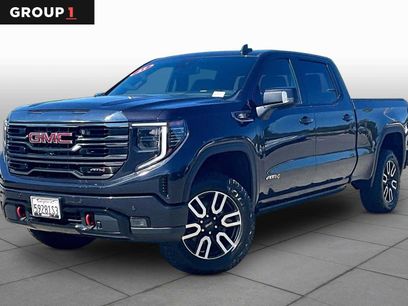 Used 2023 GMC Sierra 1500 AT4 w/ AT4 Premium Package