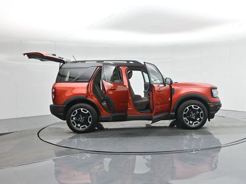 New 2024 Ford Bronco Sport Outer Banks w/ Tech Package image 4