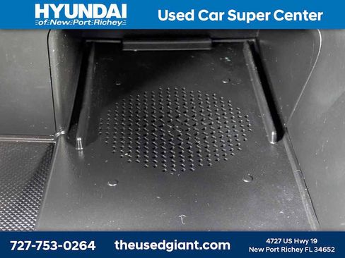 Used 2023 Hyundai Santa Cruz Night AWD/4WD image 25