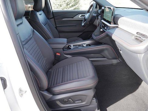 New 2026 Ford Explorer ST-Line AWD/4WD image 34