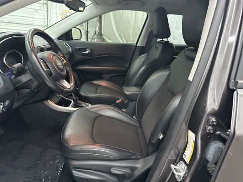 Used 2019 Jeep Compass Latitude w/ Safety & Security Group FWD image 19