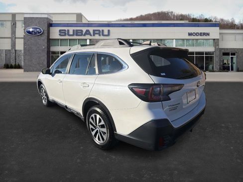 Used 2020 Subaru Outback 2.5i image 6
