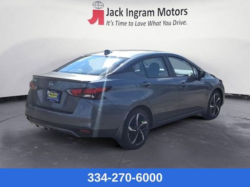 New 2025 Nissan Versa SR w/ Trunk Package image 5