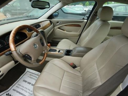 Used 2003 Jaguar S-TYPE 4.2 image 7