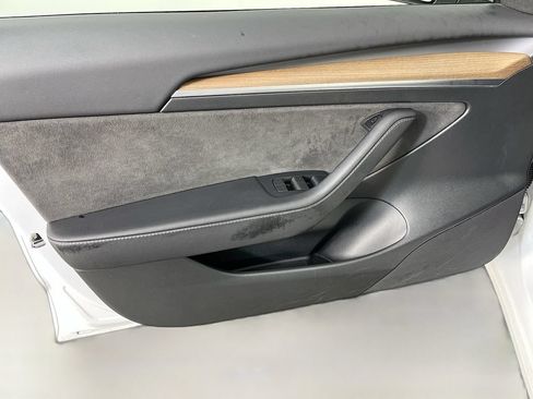 Used 2023 Tesla Model 3 Standard Range RWD image 24