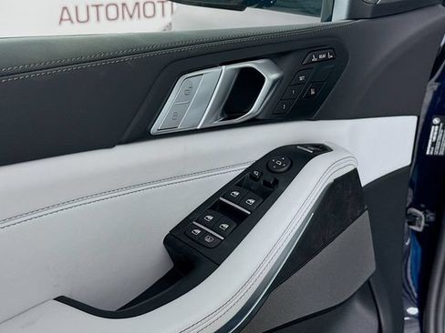 New 2027 BMW X7 xDrive40i AWD/4WD image 18