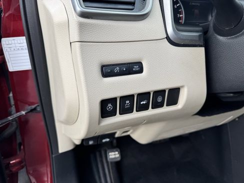 Used 2023 Nissan Murano SL image 3