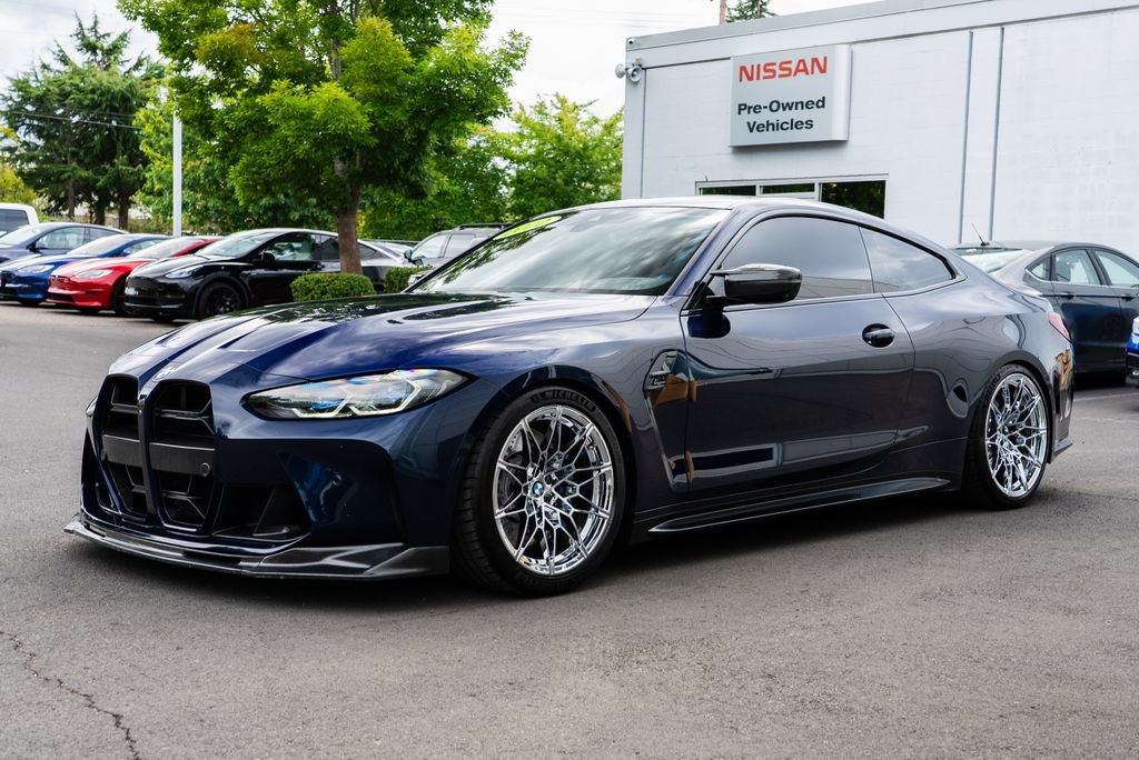 Used 2022 BMW M4 Competition w/ Executive Package RWD image 3