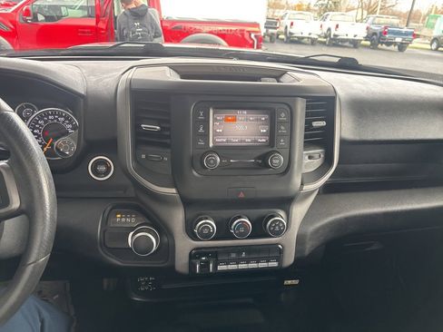 Used 2022 RAM 2500 Tradesman w/ Chrome Appearance Group image 13