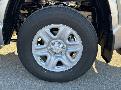 New 2026 Toyota Tundra SR image 12