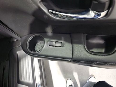 Used 2013 Nissan Pathfinder SL w/ SL Premium Pkg AWD/4WD image 25