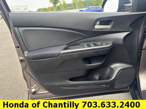 Used 2015 Honda CR-V LX image 21