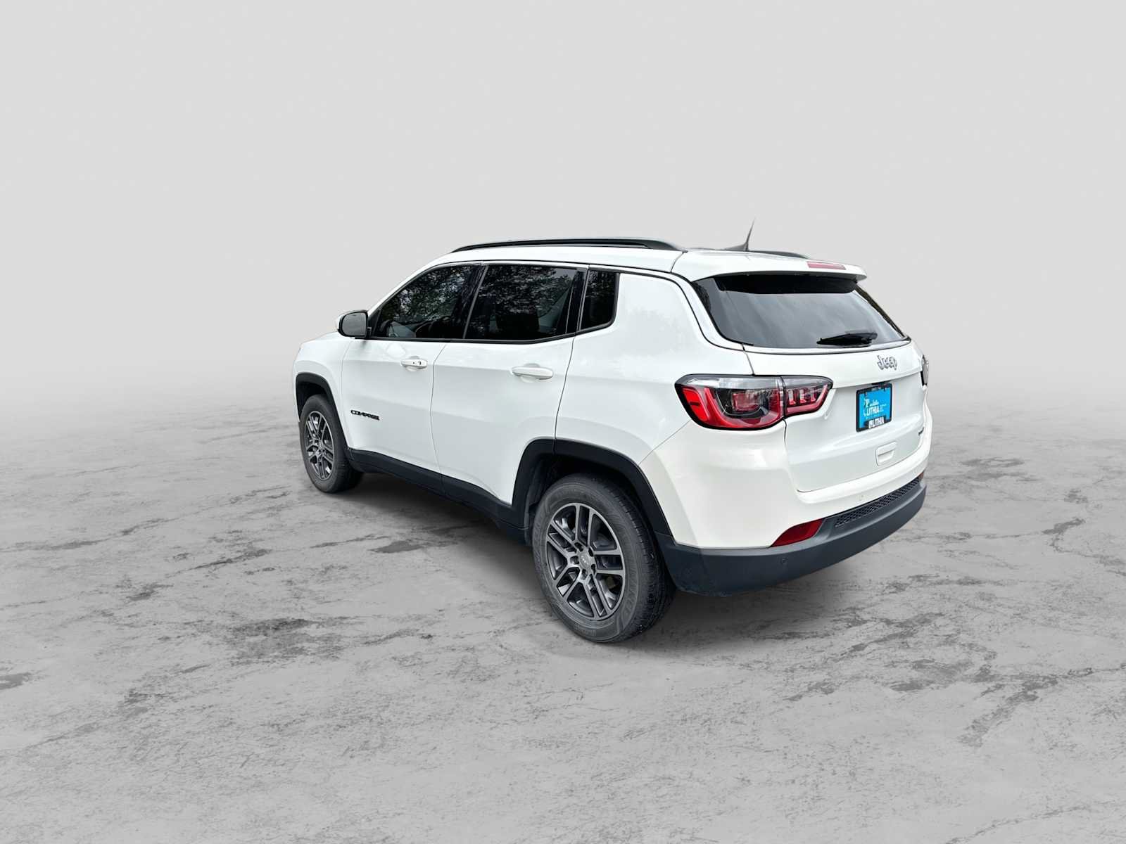 Used 2017 Jeep Compass Latitude w/ Popular Equipment Group FWD image 6