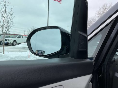 Used 2017 Honda Odyssey Touring Elite image 30