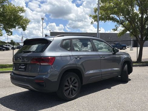 Used 2023 Volkswagen Taos S FWD image 30