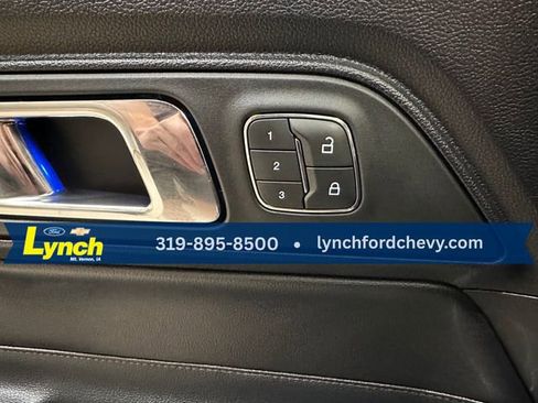 Used 2016 Ford Mustang GT Premium w/ Equipment Group 401A image 6