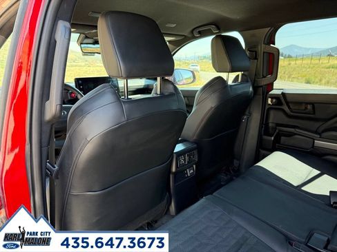 Used 2025 Toyota 4Runner TRD Off-Road Premium w/ Tow Technology Package AWD/4WD image 29