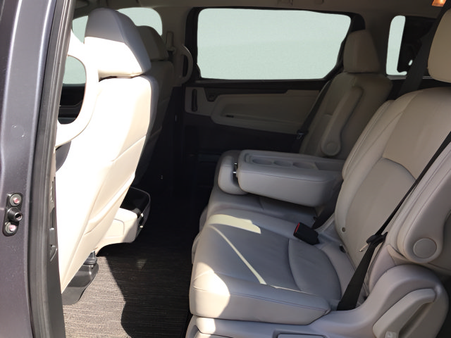 Used 2025 Honda Odyssey EX-L image 12