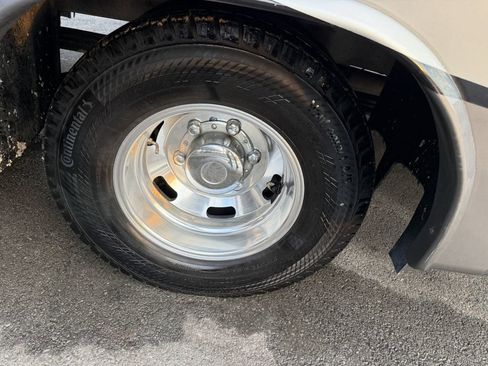 Used 2019 Mercedes-Benz Sprinter 170 image 17