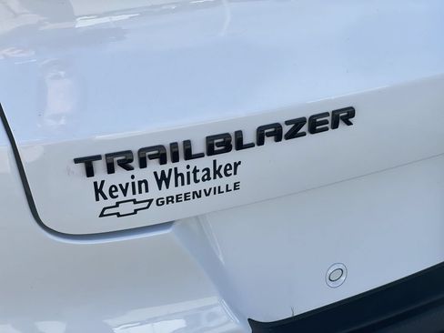 Used 2021 Chevrolet TrailBlazer RS w/ Convenience Package FWD image 30