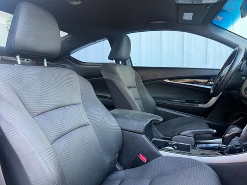 Used 2017 Honda Accord LX-S image 7