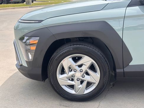 Certified 2026 Hyundai Kona SE image 6