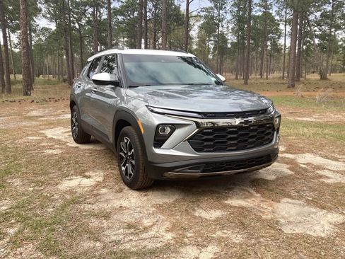 New 2025 Chevrolet TrailBlazer ACTIV w/ Convenience Package FWD image 6