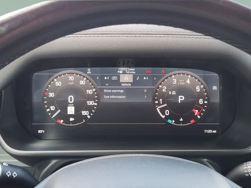 Used 2021 Land Rover Defender 110 X-Dynamic SE AWD/4WD image 17