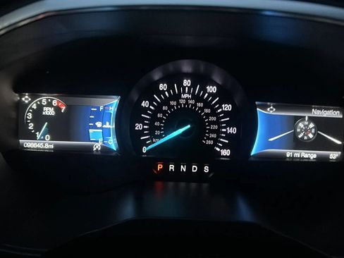 Used 2021 Ford Edge SEL w/ Cargo Accessory Package FWD image 26