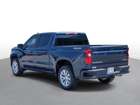 Used 2022 Chevrolet Silverado 1500 Custom AWD/4WD image 6