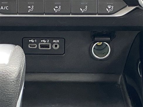 Used 2024 Nissan Altima 2.5 SV image 30