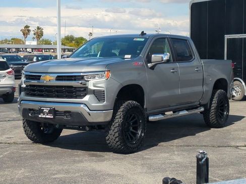 New 2026 Chevrolet Silverado 1500 LT image 4