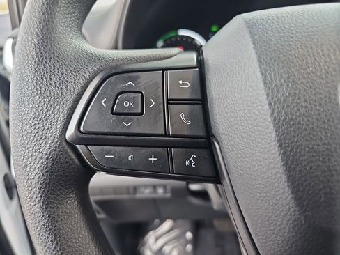 Certified 2025 Toyota Sienna LE image 11