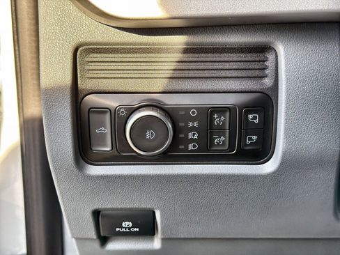 New 2026 Ford F350 XLT w/ 360-Degree Camera Package AWD/4WD image 32