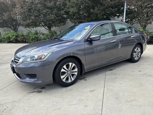 Used 2015 Honda Accord LX image 22