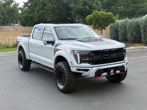 Used 2025 Ford F150 Raptor w/ Equipment Group 803A Raptor R AWD/4WD image 2