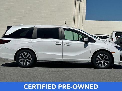 Used 2025 Honda Odyssey EX-L image 2