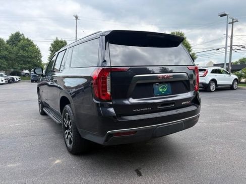 Used 2023 GMC Yukon XL AT4 AWD/4WD image 3