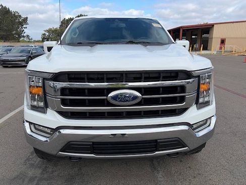 Used 2021 Ford F150 Lariat w/ FX4 Off-Road Package AWD/4WD image 9