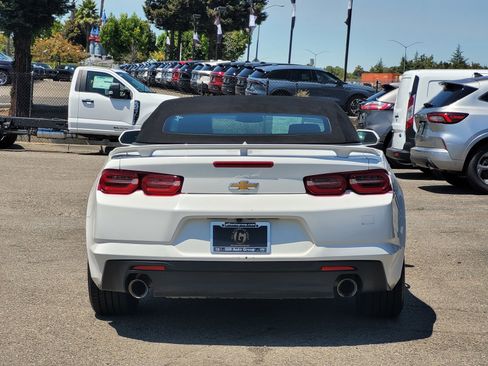 Used 2022 Chevrolet Camaro LT image 6