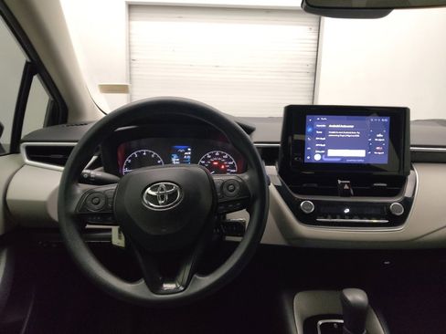 Used 2024 Toyota Corolla LE image 22