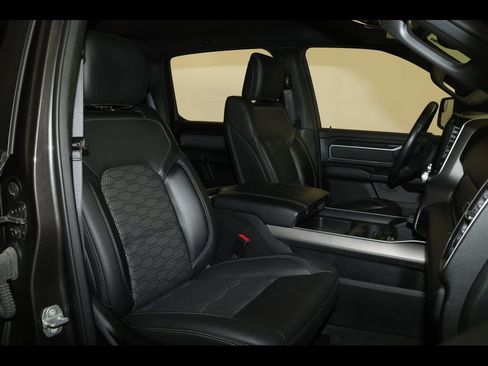 Used 2023 RAM 1500 Big Horn AWD/4WD image 30