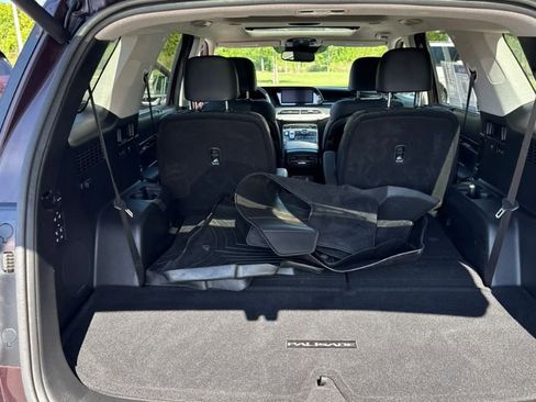 Used 2021 Hyundai Palisade Limited FWD image 3