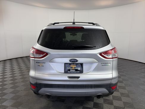 Used 2013 Ford Escape Titanium w/ Parking Technology Pkg FWD image 9