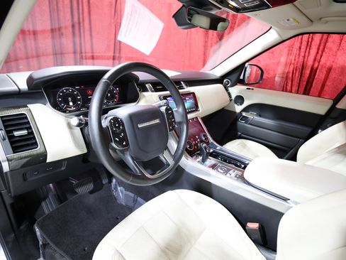 Used 2019 Land Rover Range Rover Sport HSE AWD/4WD image 12