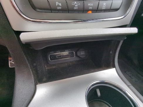 Used 2015 Jeep Grand Cherokee High Altitude AWD/4WD image 21